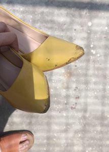 Heels Yellow