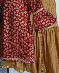 Elegant Kurta Set Sarara