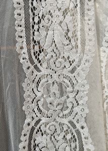 Off-white Net Shrug
