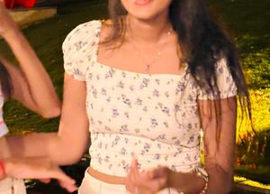 Floral Crop Top - Cute &amp; Trendy