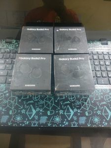 Buds Pro Black Colour