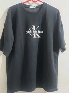 Calvin Klein T Shirt