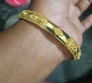 Gold-Plated Bangle (Singlebangle)
