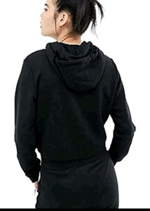 BTS CROP HODDIE