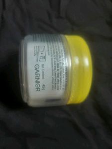 Garnier Vitamin C Serum Gel