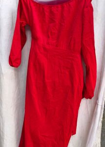 12111. Elegant Red Maxi Dress