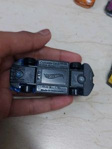 13 Hotweels With Plastic Box No Coins Offer