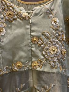 Heavy gown