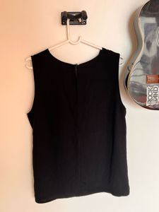 BRAND NEW H&amp;M BLOUSE 🖤