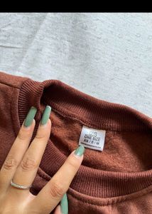 Crop Sweatshirt Top 🎀✨