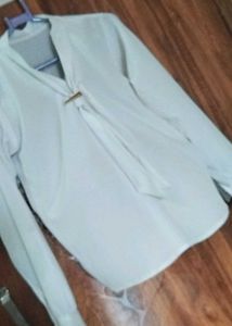 Korean top