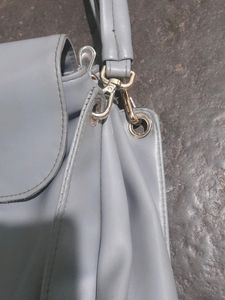 Zara Sling Parse
