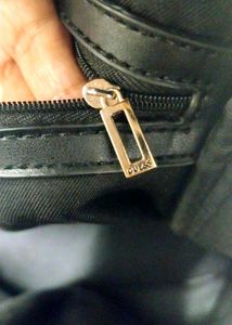GUESS ORIGINAL BAGPACK (Brand new Limited Edition)