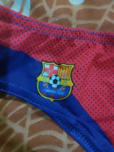 Barcelona Fans Grab This Messi Thongs