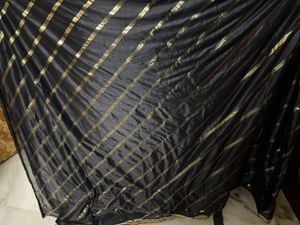 Elegant Black & Gold Dupatta