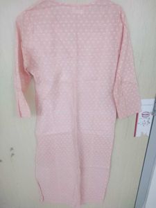 Elegant Peach Embroidered Kurta