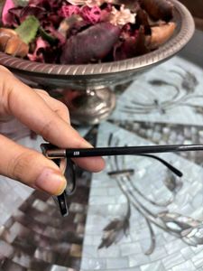 Chic Black &amp; Gold Sunglasses