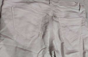 Stretchable White Denim Jeans
