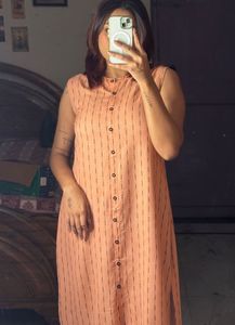 Avaasa Peach Striped Kurti