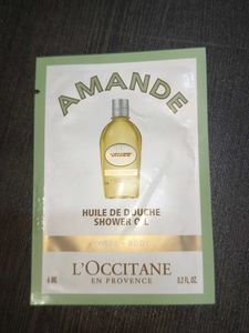 L&#39;Occitane Hand Cream &amp; Shower Oil