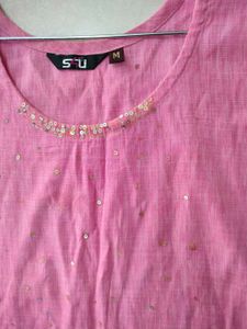 2 ❤️Beautiful Jacket + Freebie Kurta❤️