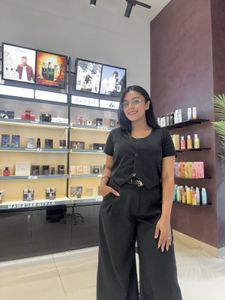 Black Vest For Workplace