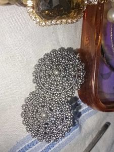 8 Sets Of Earings