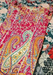 Stylish Pink Printed V-Kurta