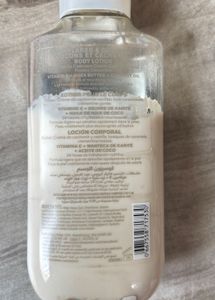 Bath &amp; Body Works Snowflakes &amp; Cashmere Lotion