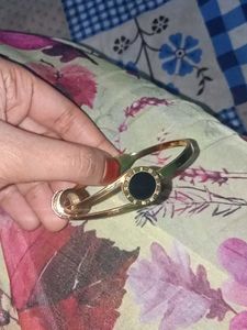 anti tarnish bracelet