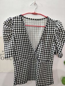 Urbanic Subtle Top