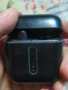 Boat Ear Buds 148 (48hour Backup)