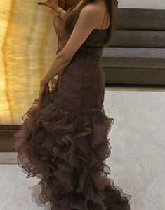Brown Ruffled Gown I&#39;m Wears This Only For 2 Hrs