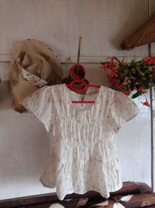 Women Tops