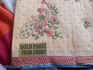 Gold Pakhi Foam Combo
