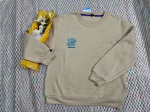Beige Graphic Print Sweatshirt