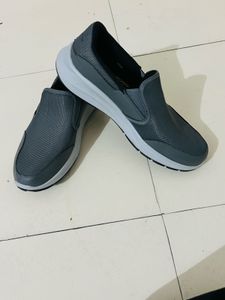 Uk 9 Skechers GOwalk Arch Fit Slip-On Shoes