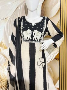 Black &amp; Beige Embroidered Salwar Kameez