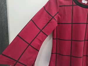 Women&#39;s crop top