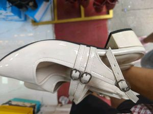Rhinestone strap Double buckle closed Heels
