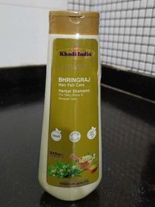 Khadi India Bhringraj Shampoo
