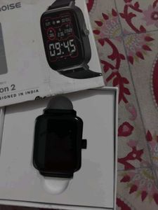 Noise Colorfit Icon 2 Smartwatch