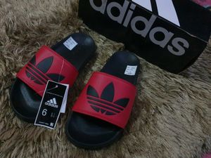 Adidas Flip-flop!