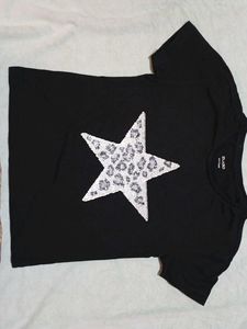 Black Star Graphic Tee