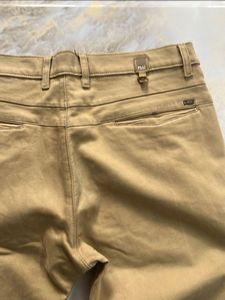 Official Khaki Colour Pant 👖