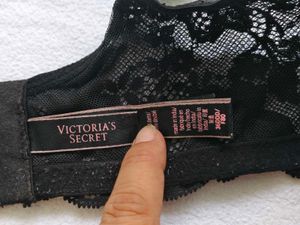 Victoria&#39;s Secret : 2 Upper Inner