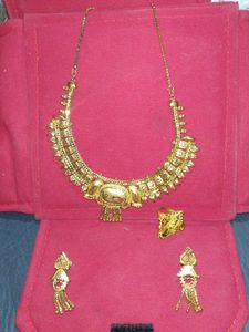 Sona Sikka Haar
