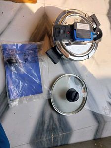 New Prestige 2L Flipon Pressure Cooker With Glass