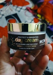 Wow Skin Science Day Cream