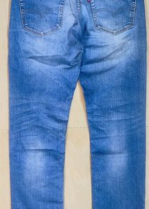 LEVIS Blue Denim Jeans